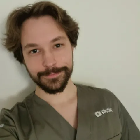 C3d89833 8fbc 42dc ae5b 7023f902aaa0